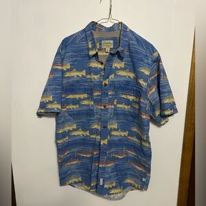Cabela's Blue and Yellow Fish Print Men's Shirt For Fishing